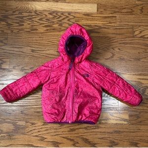 The North Face Infant Reversible Insulated Snow Jacket, Size 3T, Pink Polka Dots